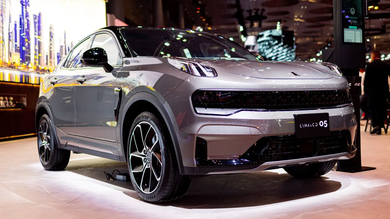 Китайский Audi и Mercedes-Benz выходит на российский рынок: что известно