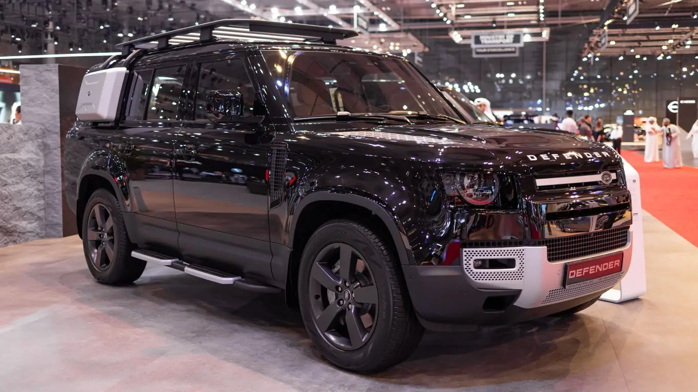 Новые технологии JLR: люксовые внедорожники спасут планету