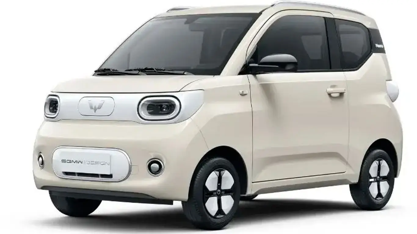 Трёхдверный Wuling Mini EV: милота с хорошим функционалом