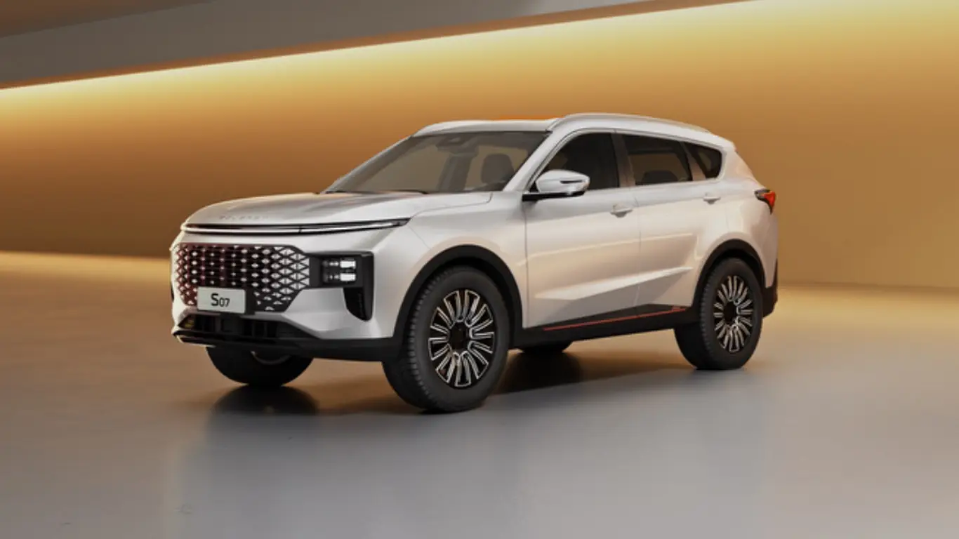 Стильный и доступный: новый кроссовер предлагает полный привод, комфорт и шикарные бонусы