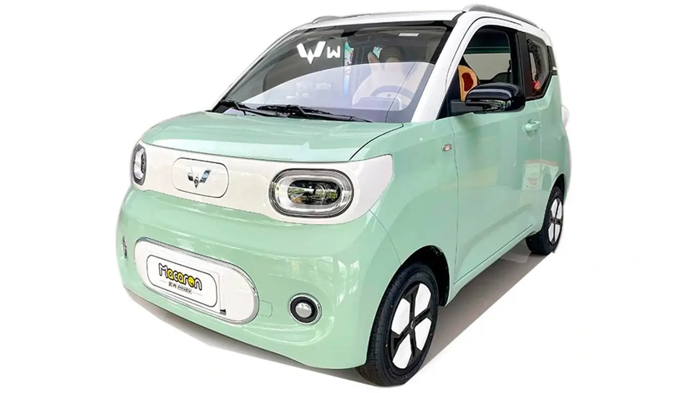 Мини-электромобиль с макси-амбициями: китайский Mini взорвёт Европу