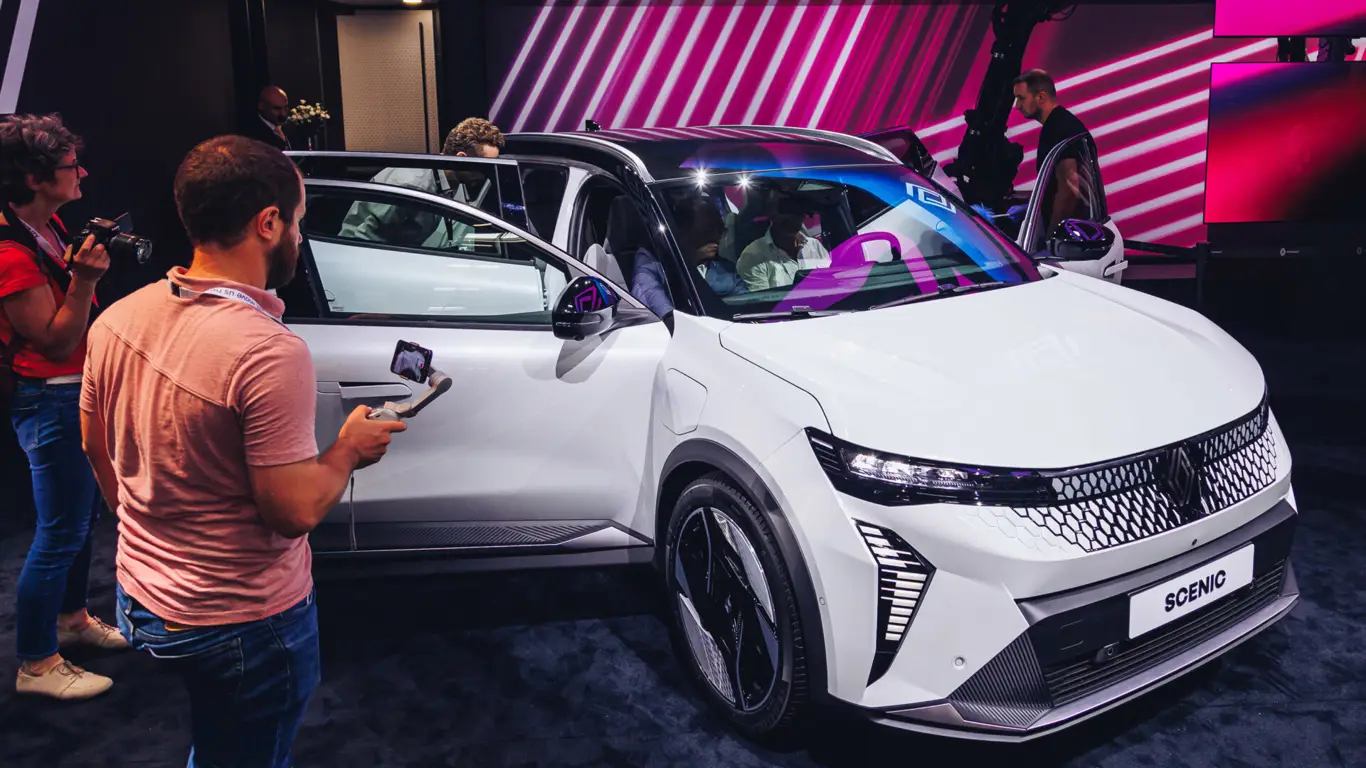 Семейный кроссовер будущего уже в России сегодня: за него просят меньше 10 млн рублей