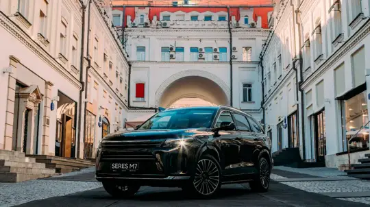 В Россию вернулся Mercedes: приложение марки будет работать с этими машинами