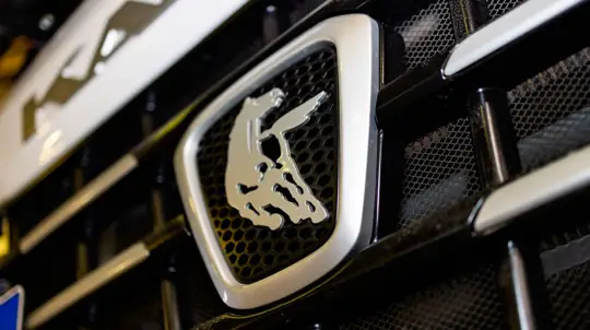 Юпитер против БелАЗа: КамАЗ показал 220-тонного гиганта