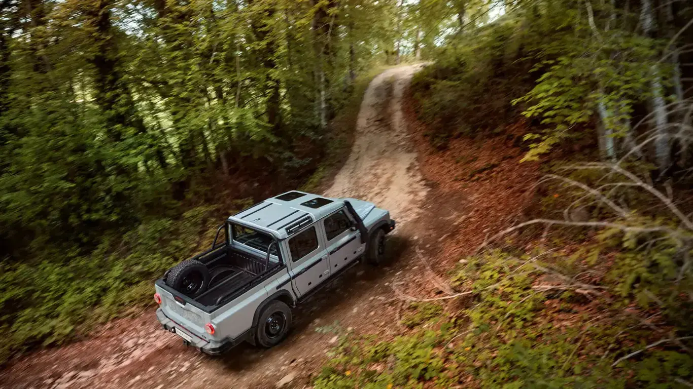 Американцев заставят подождать новый пикап с агрегатами BMW: люди не отчаиваются