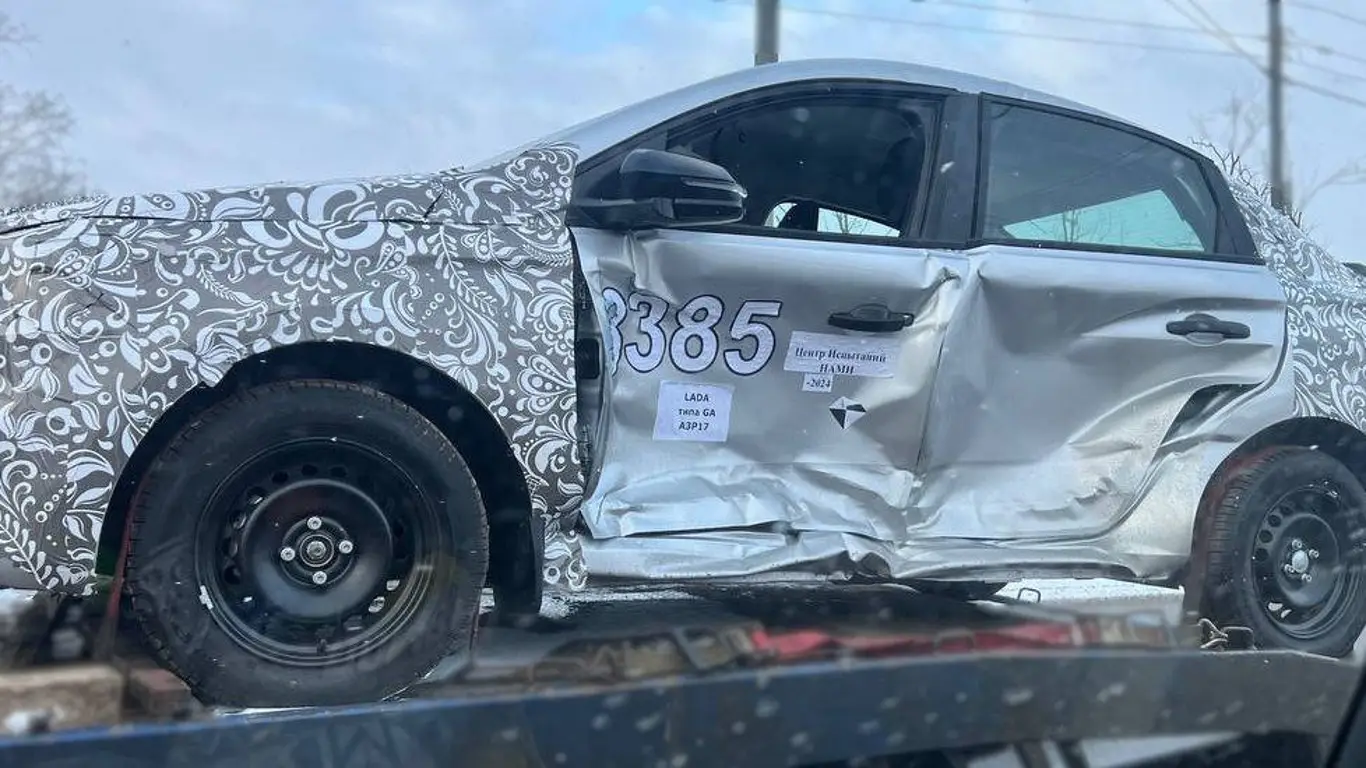 Новая LADA держит удар: автомобиль даже сможет спасти жизнь владельцу и пассажирам