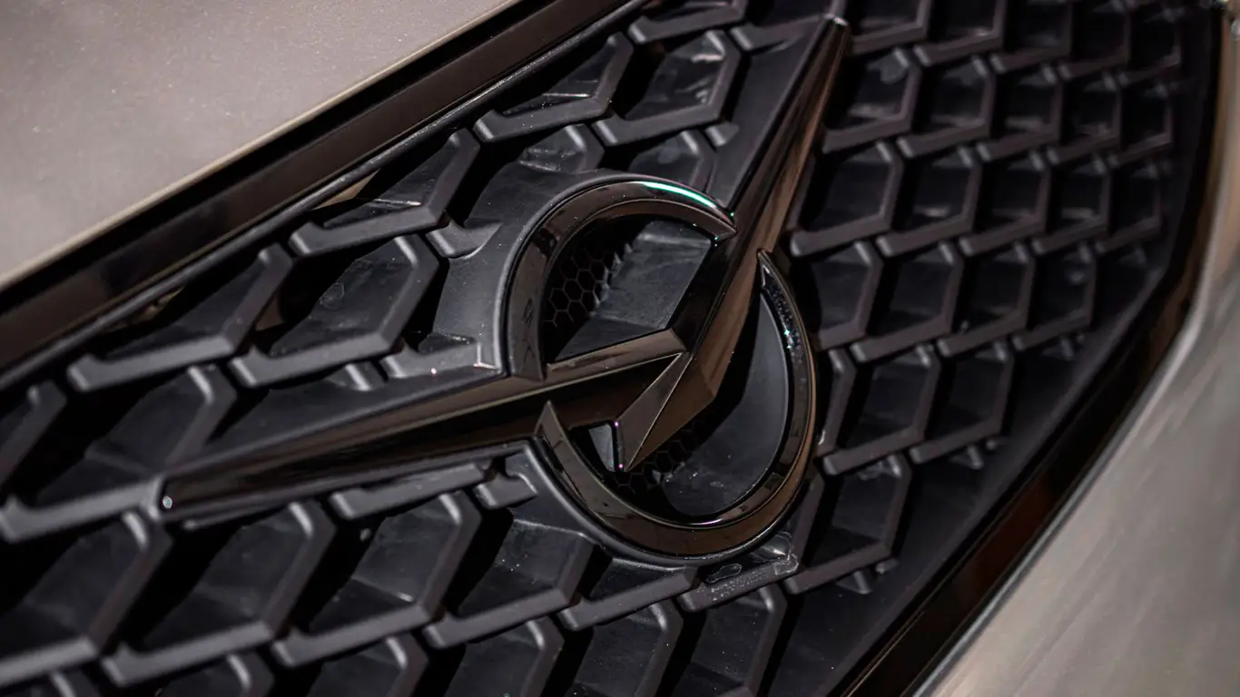 Рестайлинга не будет? УАЗ готовит новый двигатель для популярного российского внедорожника