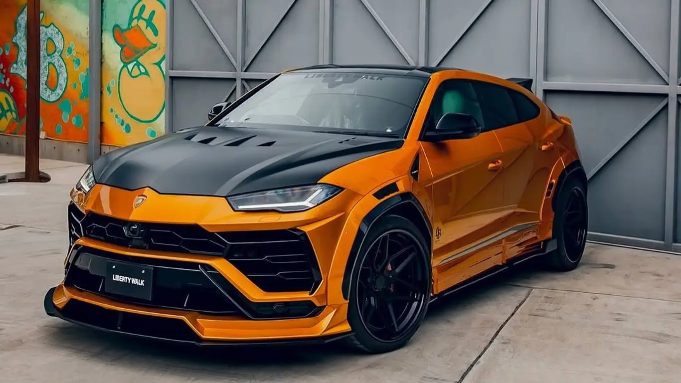 Liberty Walk превращает Lamborghini Urus в шедевр дизайна: агрессия и стиль в каждой детали