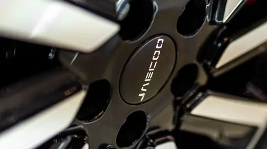 Новый претендент на лидерство: стиль, технологии и доступная цена