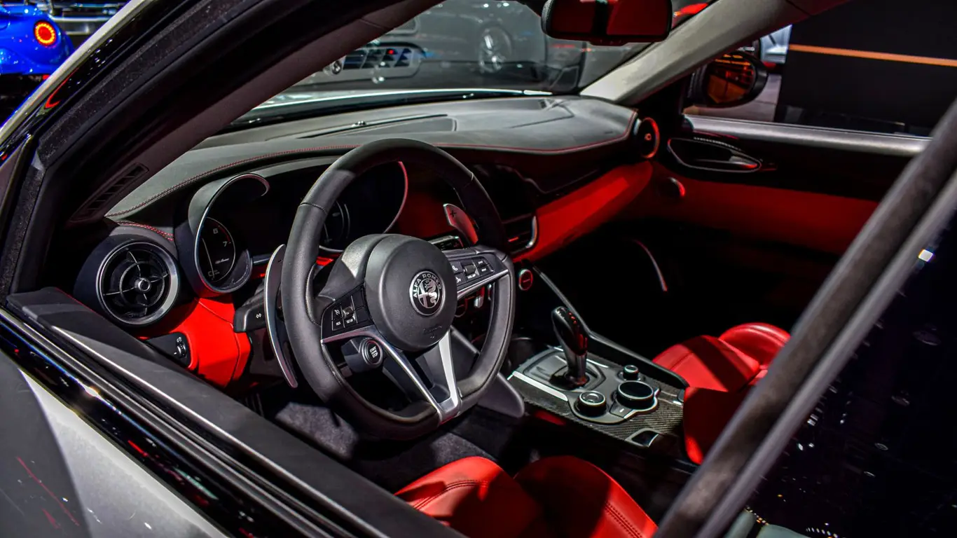 Тормоза могут отвалиться: Alfa Romeo предупреждает владельцев в США о риске