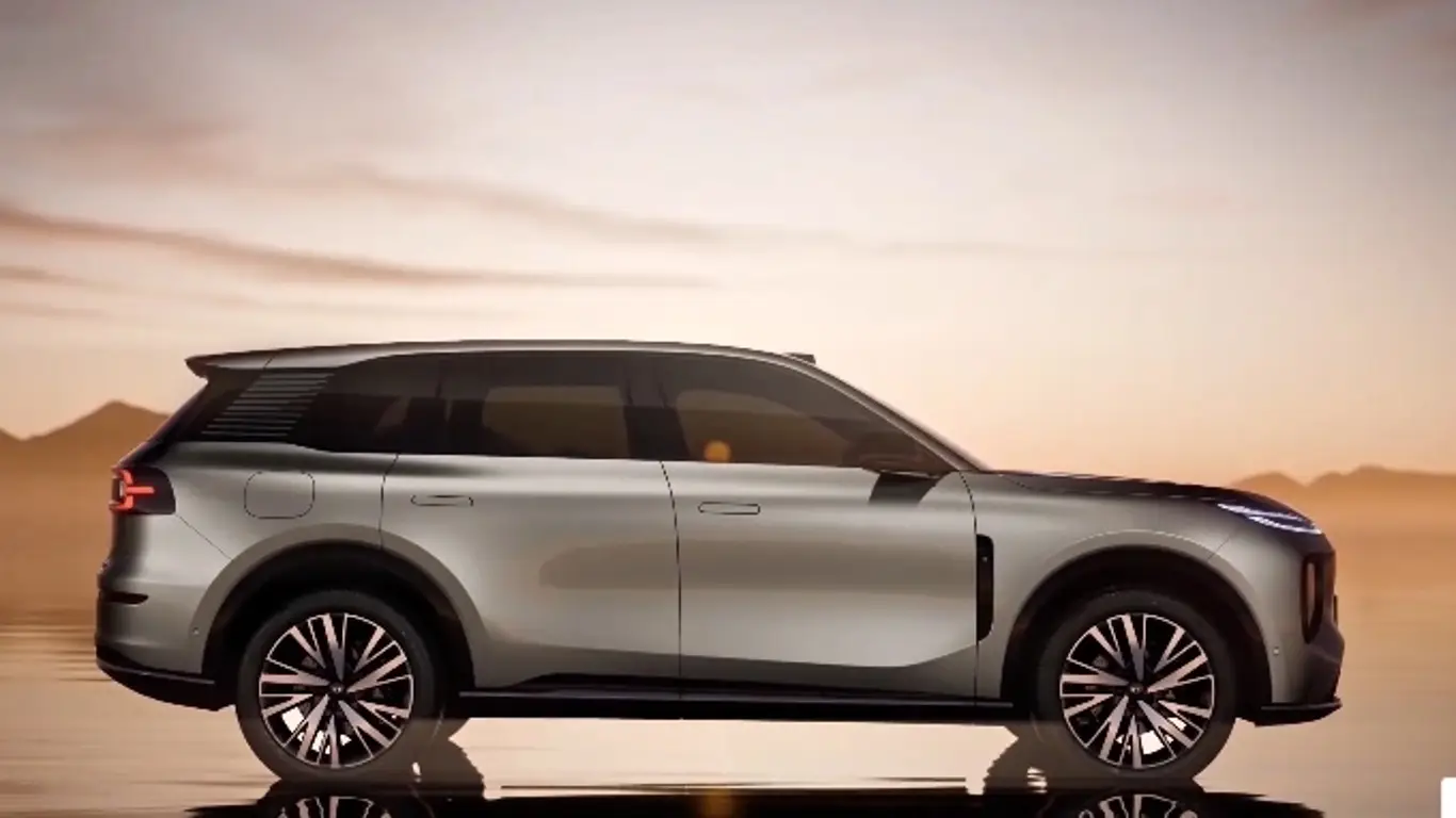 Удобство, стиль, мощь: этот кроссовер станет вашим идеальным спутником