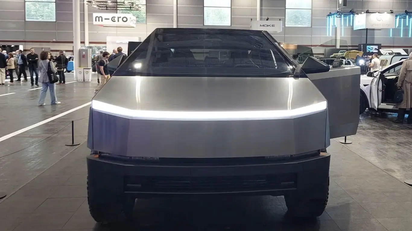 Tesla возвращает RWD: электрический пикап для всех