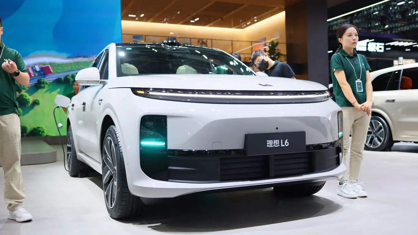 Самый лучший гибрид, пользующийся спросом в России: Li Auto доказала свое превосходство