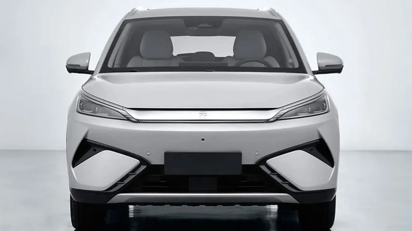 BYD Atto 3: китайский электро-хит обновился для Европы