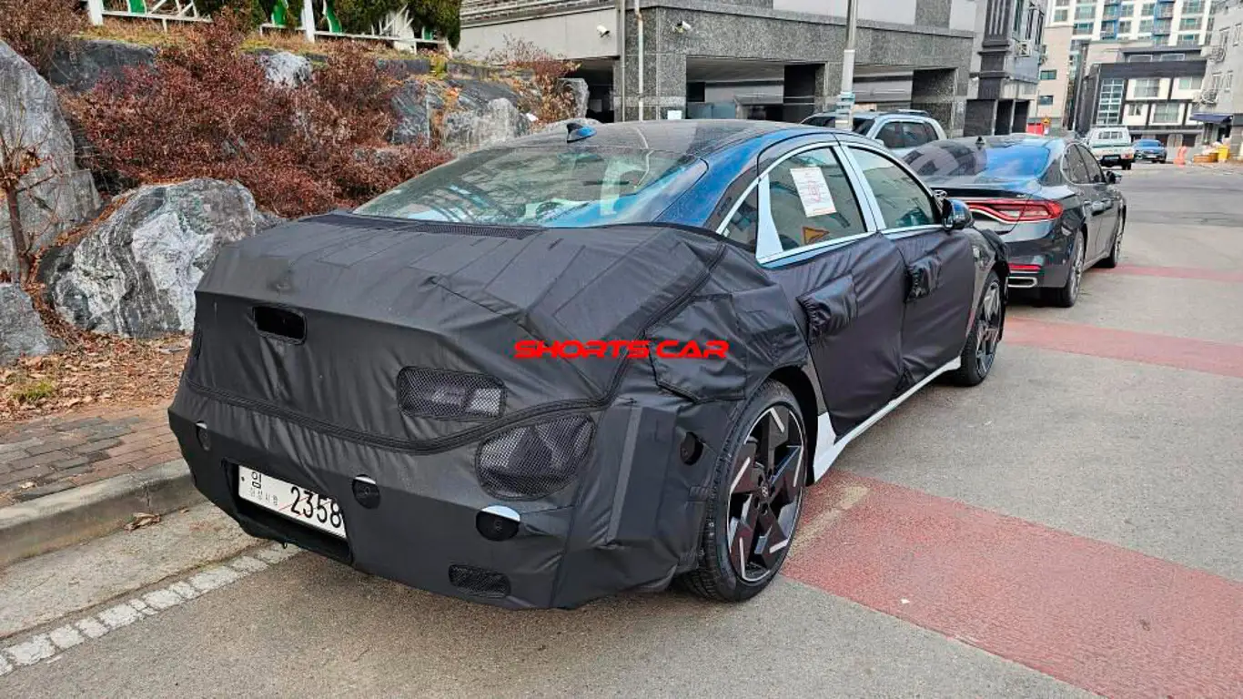 Hyundai IONIQ 6 бросает вызов Tesla Model S и BMW i4: 700 км на одном заряде