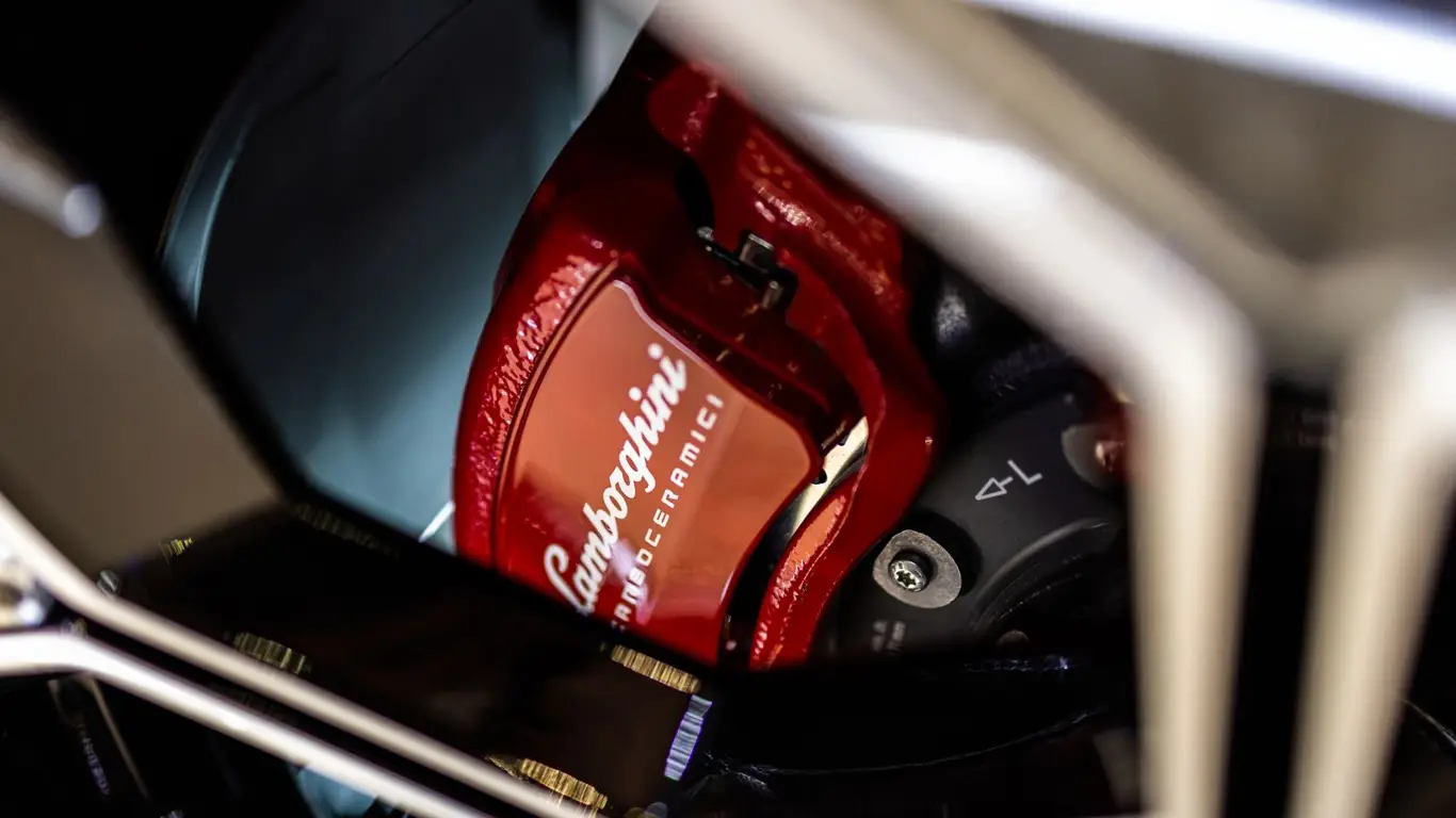 Автомобиль не трогается зимой: водители должны подумать об этом еще летом