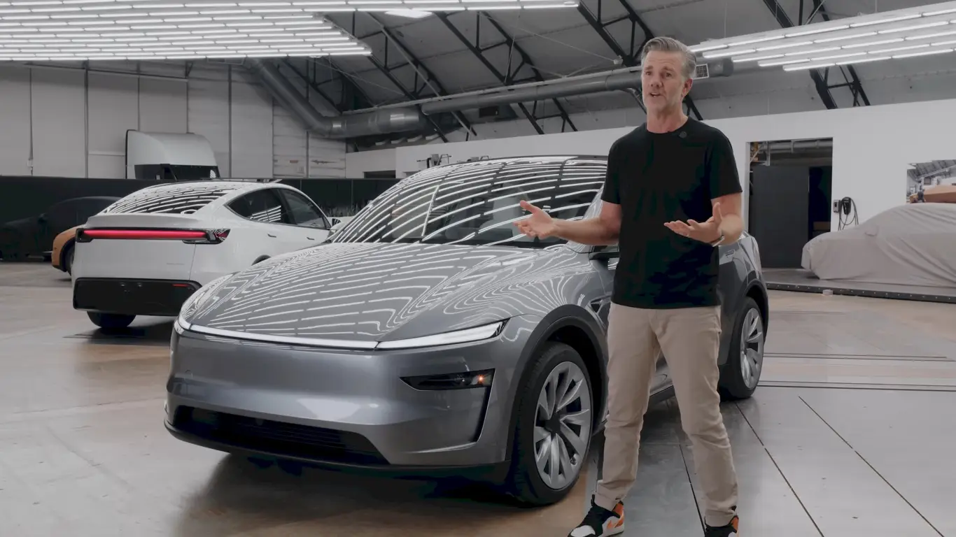 Tesla готовит сразу три новые модели: Илон Маск просчитался