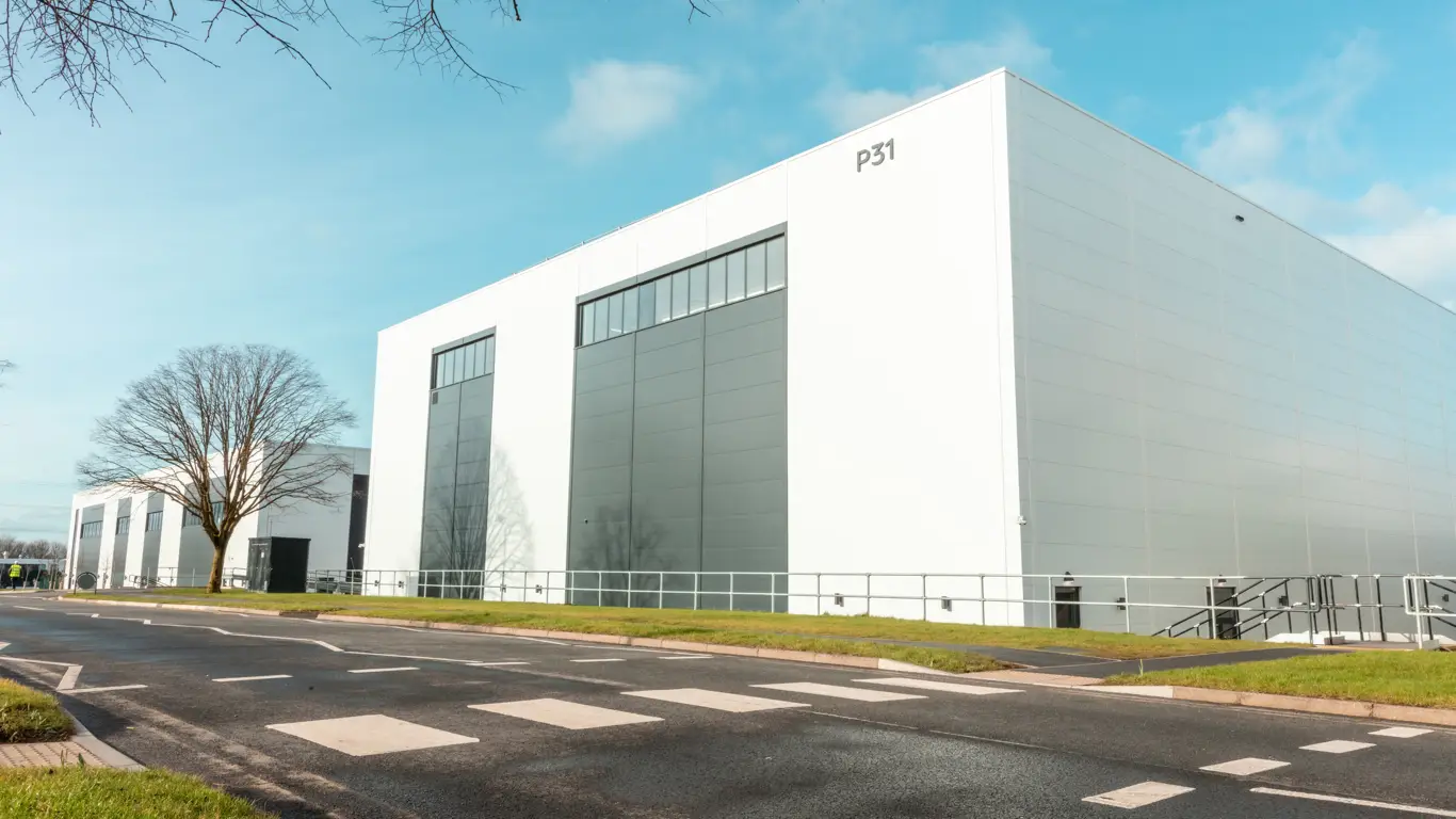 Дорогой и зеленый: новый Bentley на батарейках потрясет рынок премиальных SUV