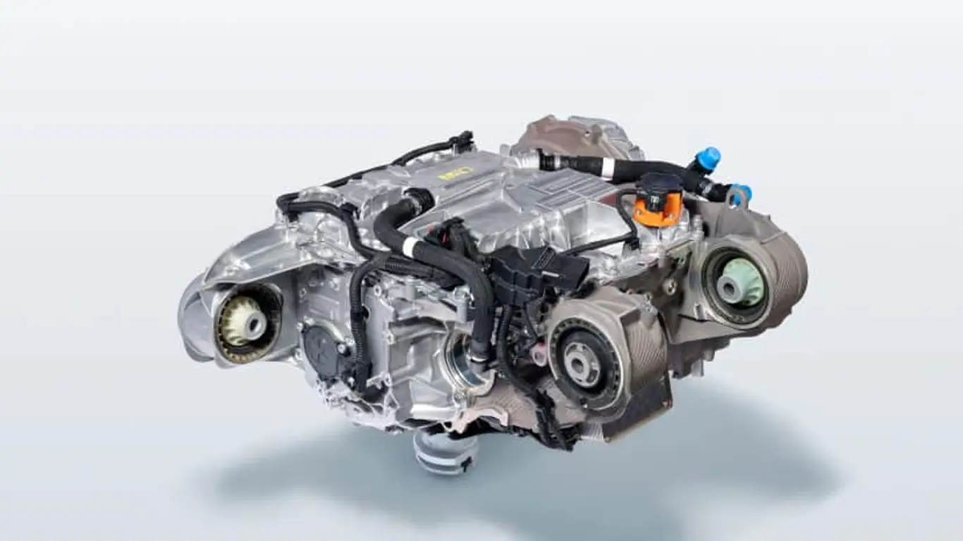 BMW обещает революцию, которая понравится поклонникам: электромобили с запасом хода до 900 км и четырьмя моторами