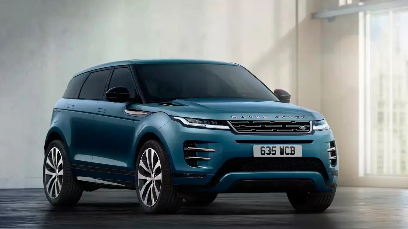 Опасный люкс: владельцы Range Rover Evoque рискуют на дороге