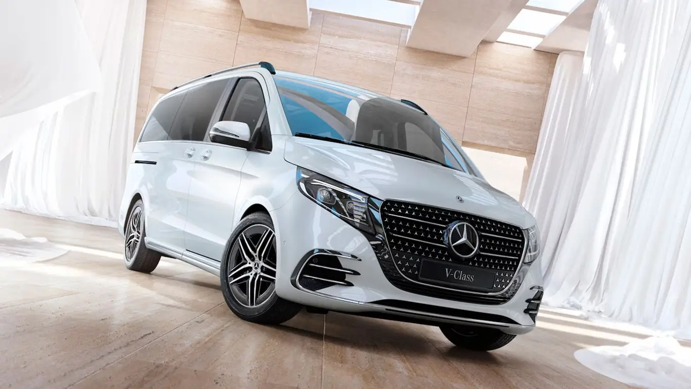 Электромобилям не доверяют? Mercedes возвращает бензин в новый V-Class
