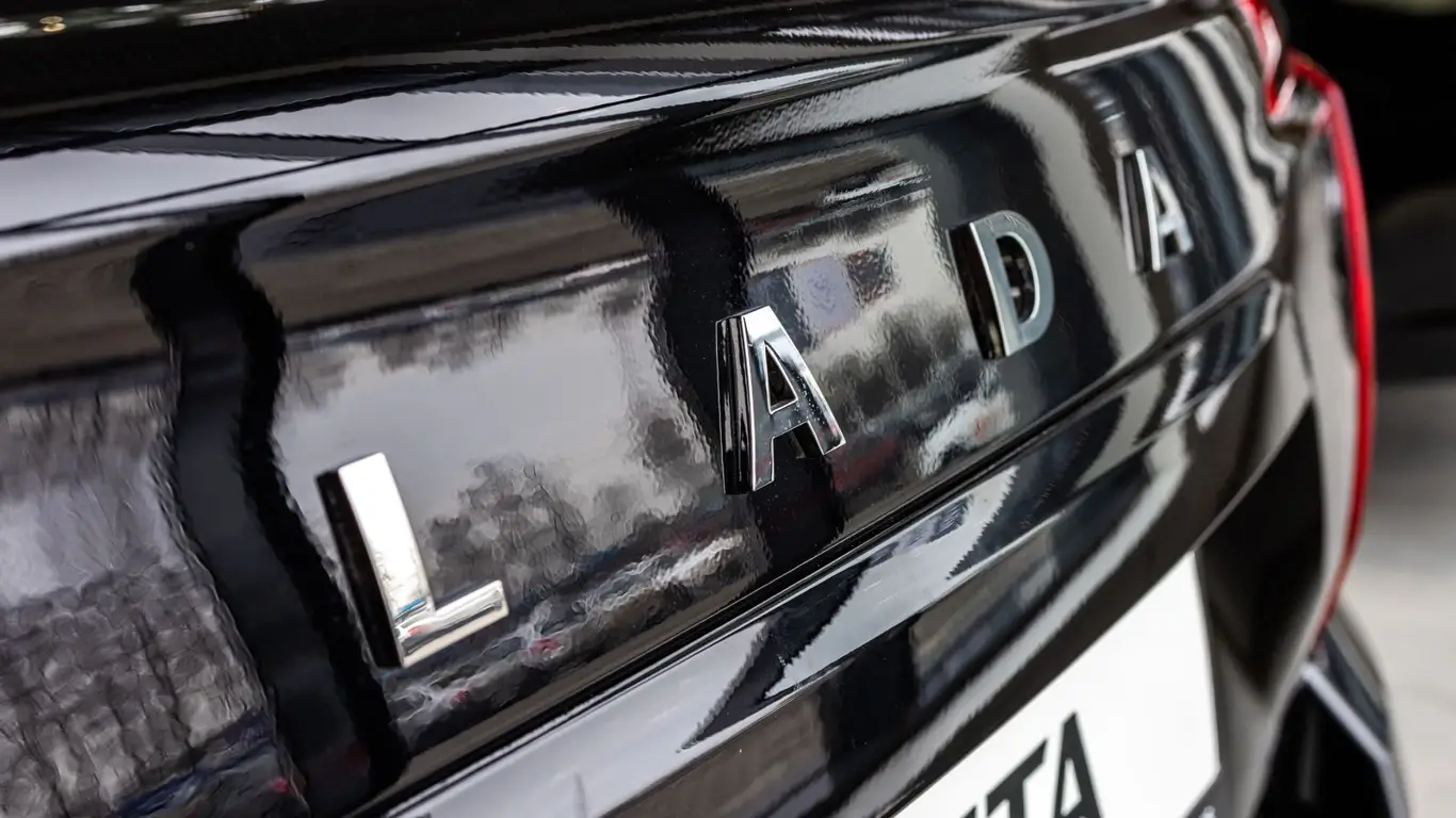 Автомобиль, который сможет купить каждый: характеристики, цены и старт продаж