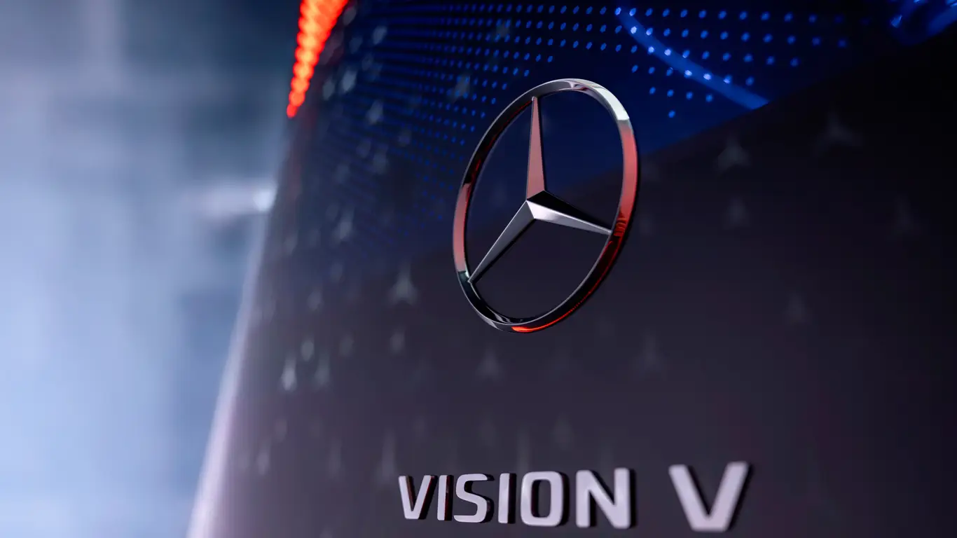 Новый электрический Mercedes V-Class обещает изменить класс люксовых минивэнов