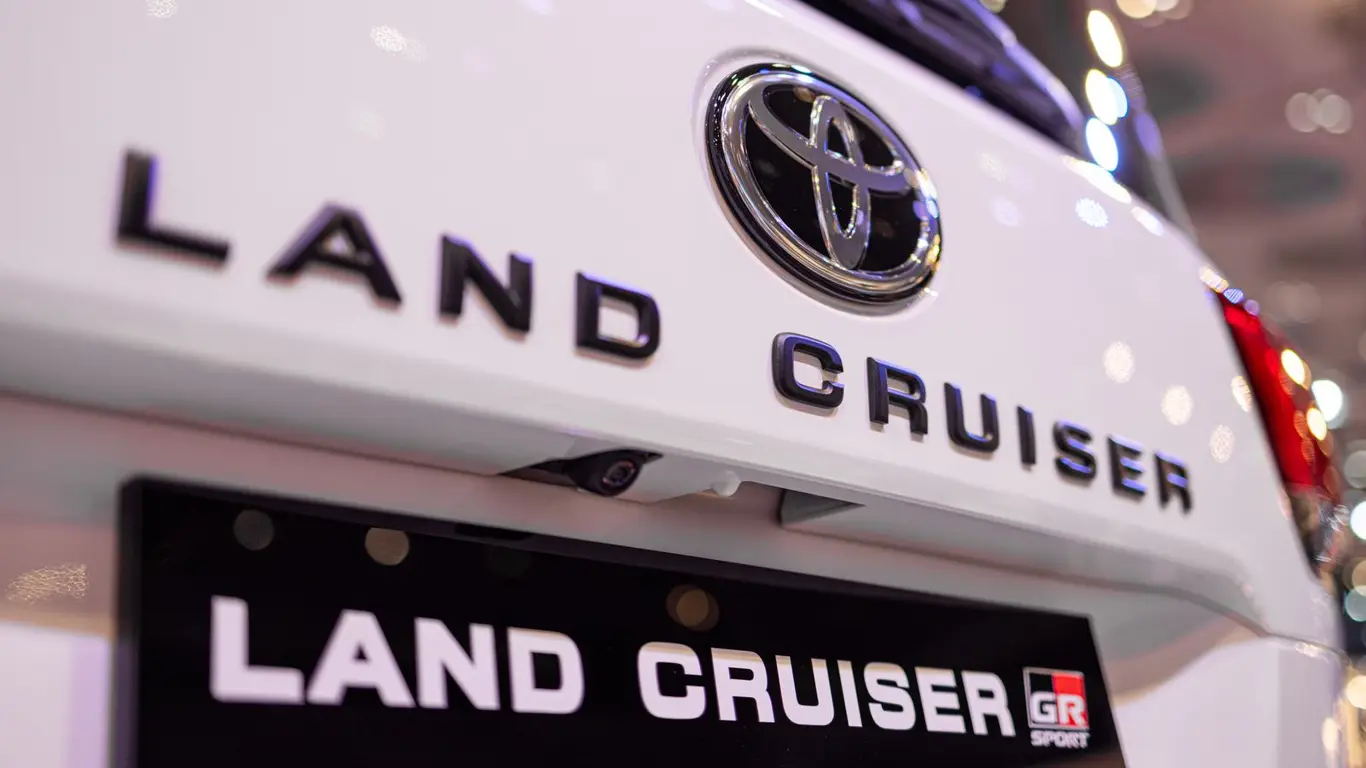 Япония больно ответила на потерю российских ресурсов из-за санкций: цены на машины взлетели в несколько раз