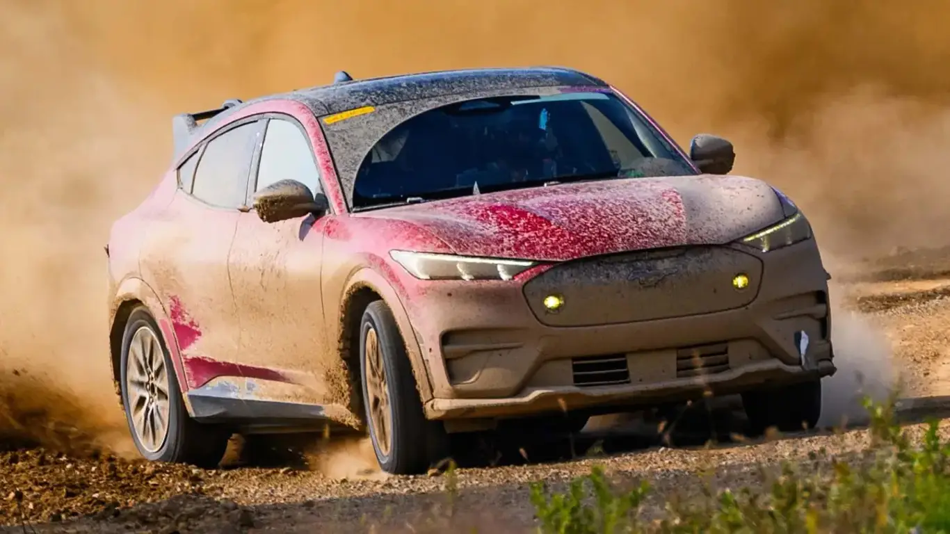 Ford может повторить судьбу Chevrolet Volt: компания вынуждена отозвать первые электромобили