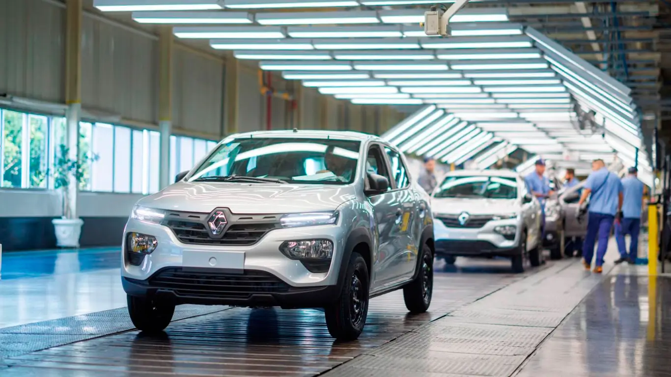 Renault разрывает старые связи: Geely заменяет Nissan в стратегическом партнерстве