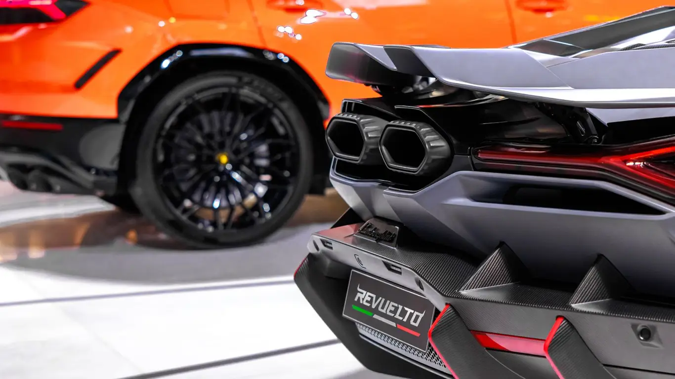 Lamborghini зарядит электрокары: итальянский автопроизводитель придумал нечто впечатляющее