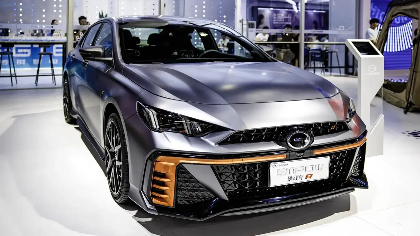 Новый современный седан, который заменит Toyota Camry в России: подробности