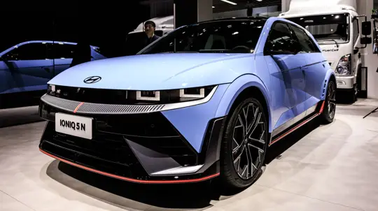 Жуткое обновление, которое никому не стоит ставить на свой автомобиль: электромобиль сам разгоняется