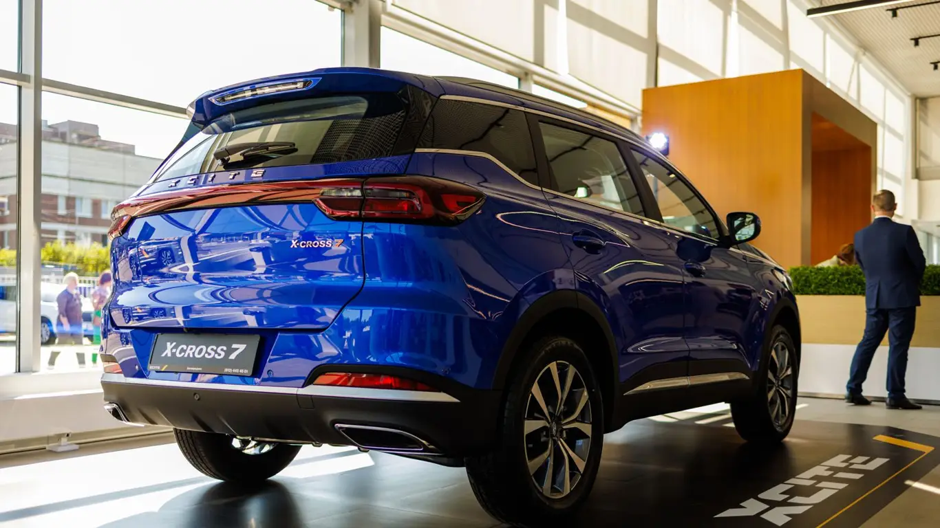 Склад ещё полон, а Xcite уже на вторичке: россияне в панике избавляются от отечественных машин