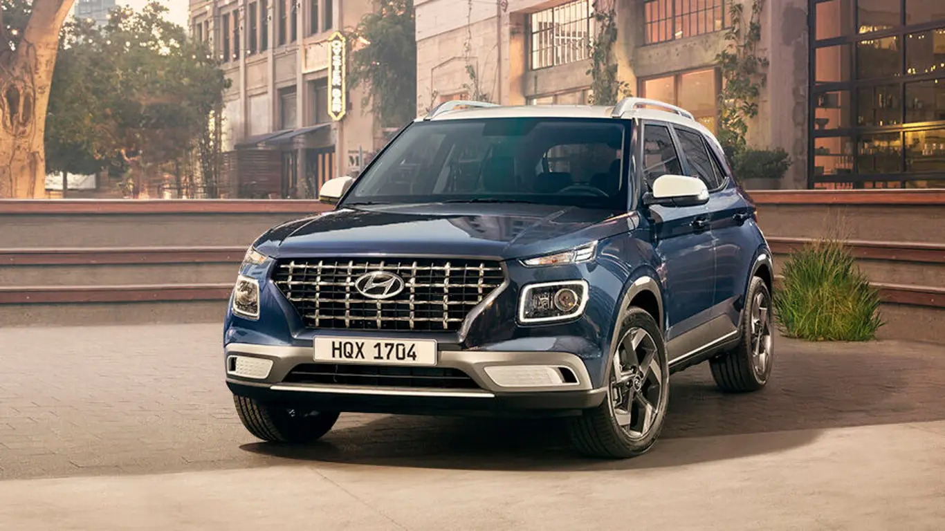 Корейцы выкатили супердешевый внедорожник: Hyundai Venue бьет все рекоры