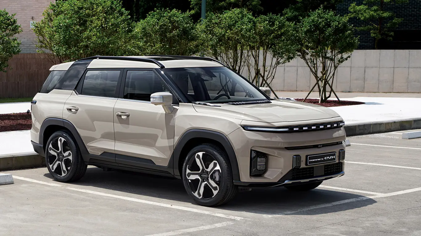 Новая электричка из Кореи: KGM Torres EVX Alpha заряжен на максимум