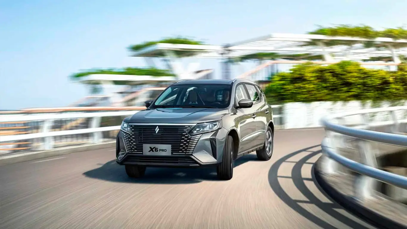 «Прощай, Sportage!» Новый кроссовер из Китая наступает на пятки легендам