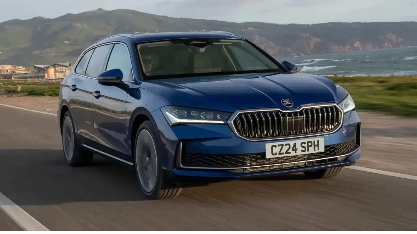 Бизнес-класс без переплаты: Skoda Superb Ambition уже в РФ, а цена удивит