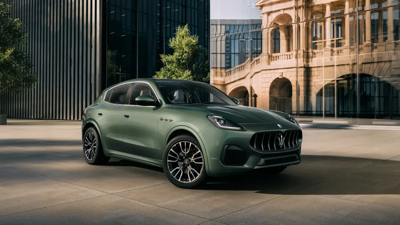 Maserati Grecale дает отпор немецкому премиуму. Такой кроссовер и у галереи не стыдно припарковать