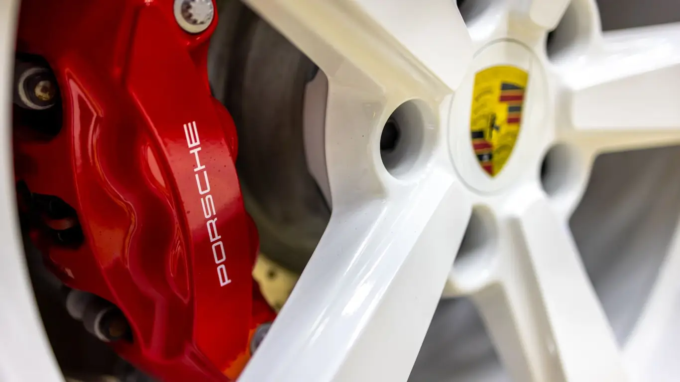 Проверьте тормозную систему вашего автомобиля