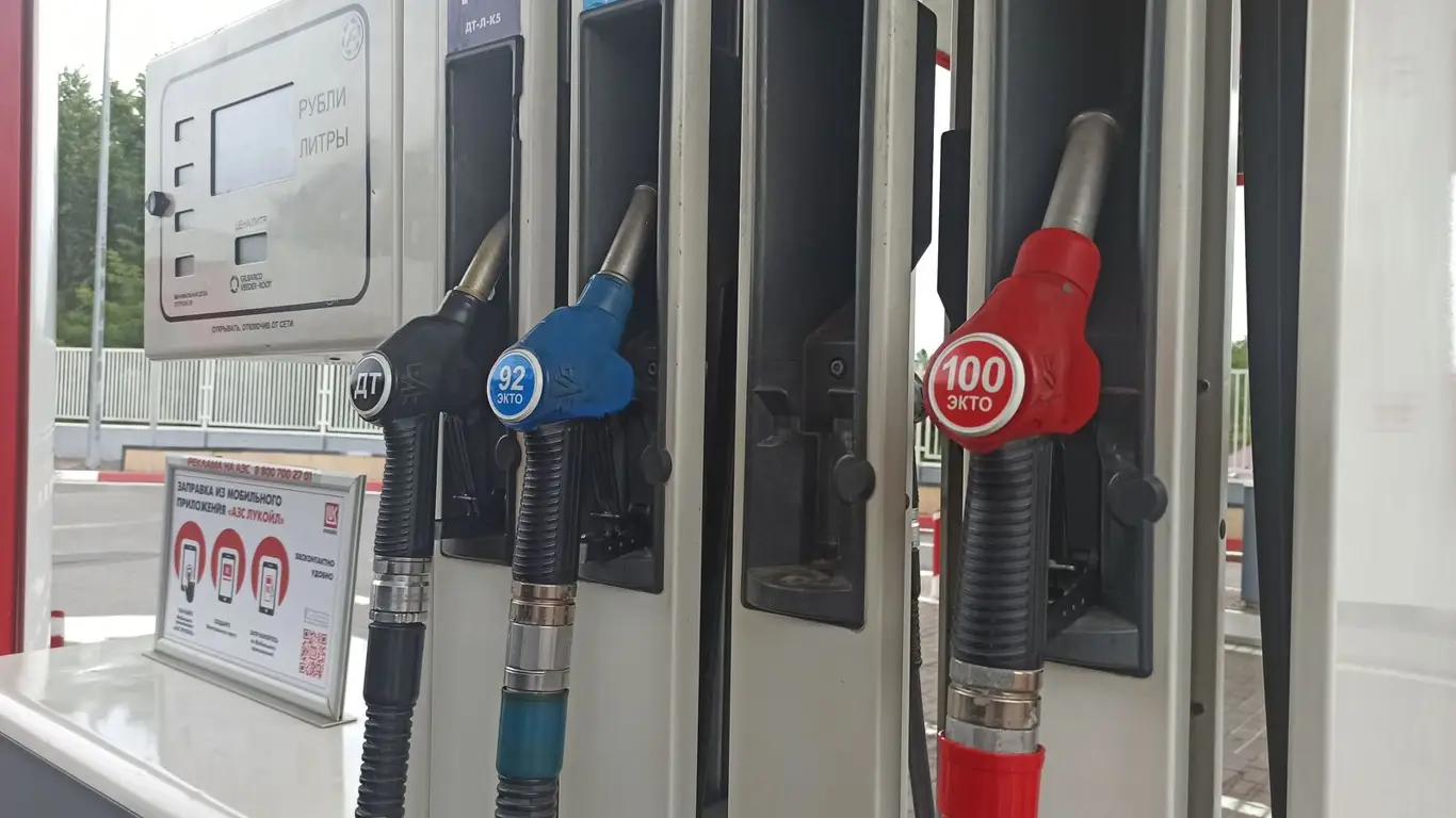 Эксперты рассказали, как сократить расход бензина зимой